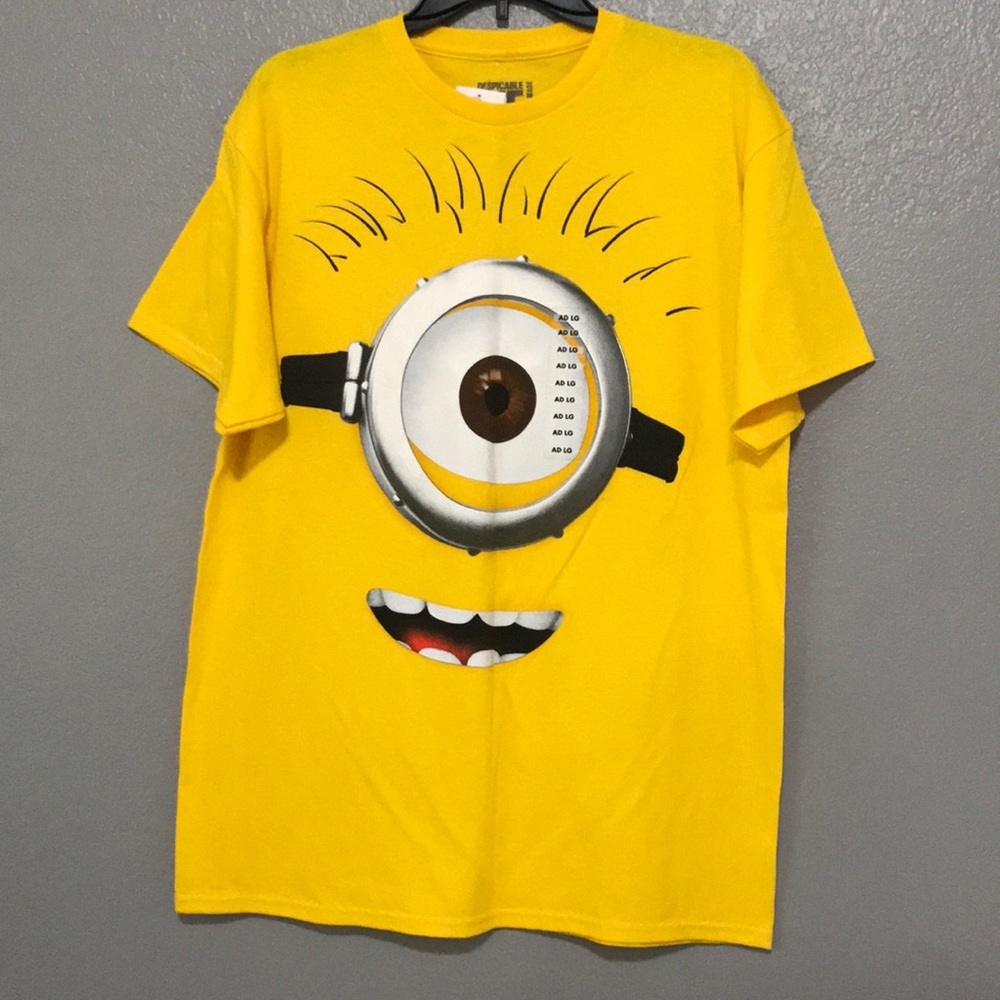 Minion T- shirt